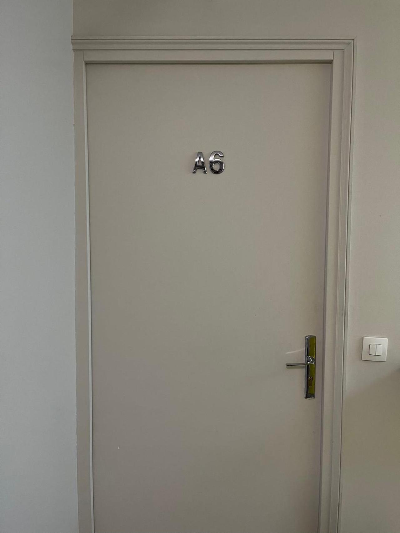 Single Room Shared Shower Toilet