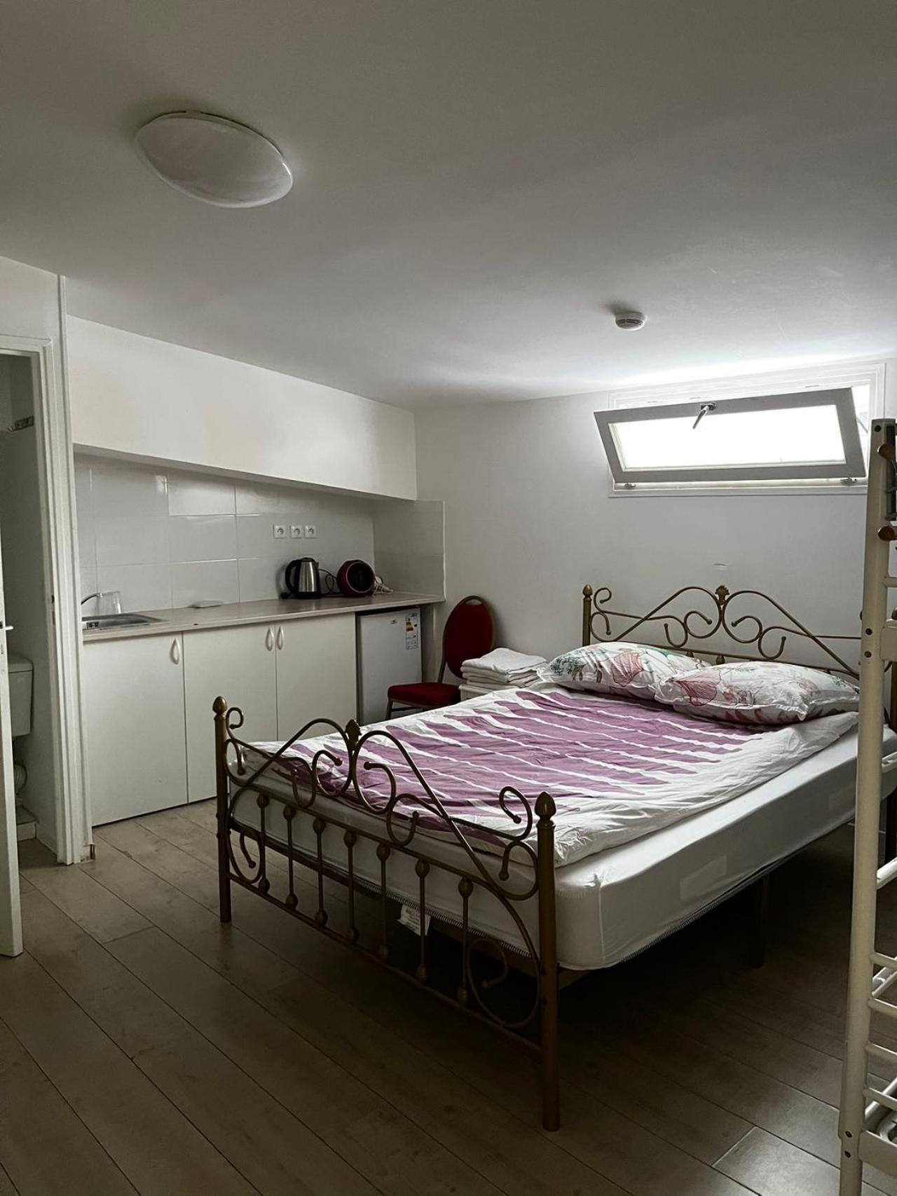 Single Bed Female Dormitory Room